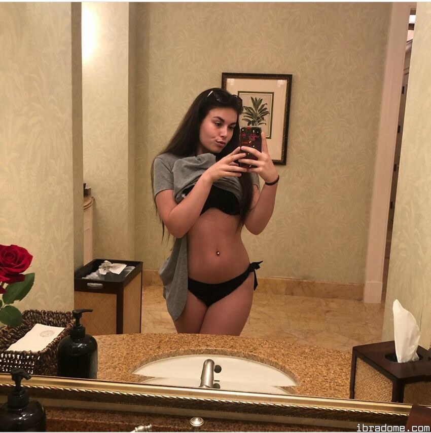 Lauren Alexis Photo #402