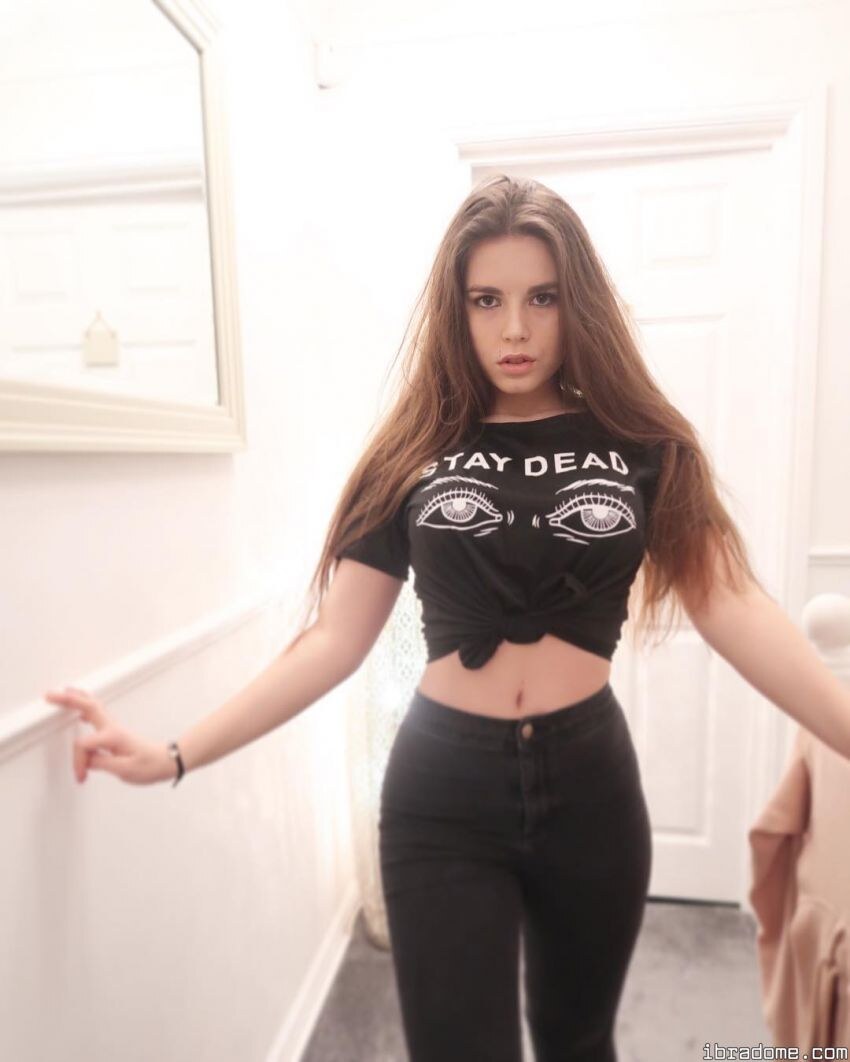 Lauren Alexis Photo #420