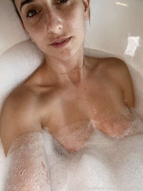 Christina Khalil Photo #487