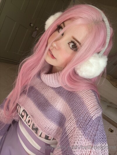 Belle Delphine Photo #4165