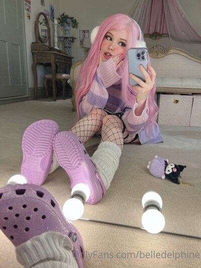 Belle Delphine Photo #4222