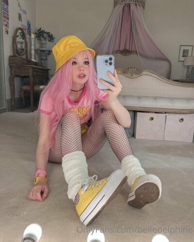 Belle Delphine Photo #4310