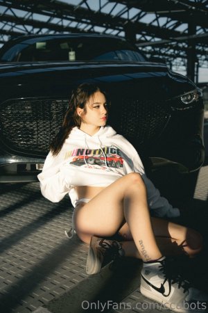 Sierra Cabot Photo #26