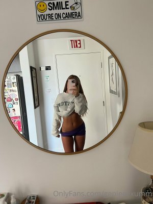 Genie Exum Photo #14