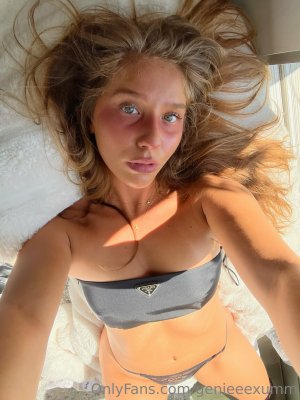 Genie Exum Photo #18