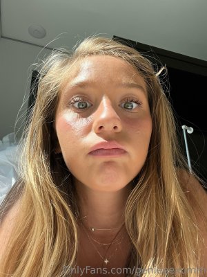 Genie Exum Photo #63