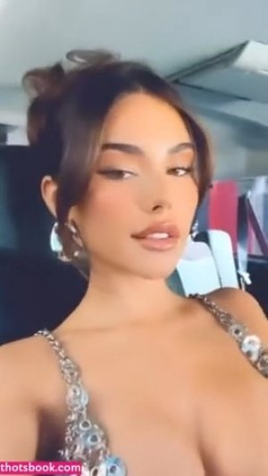 Madison Beer Post #18