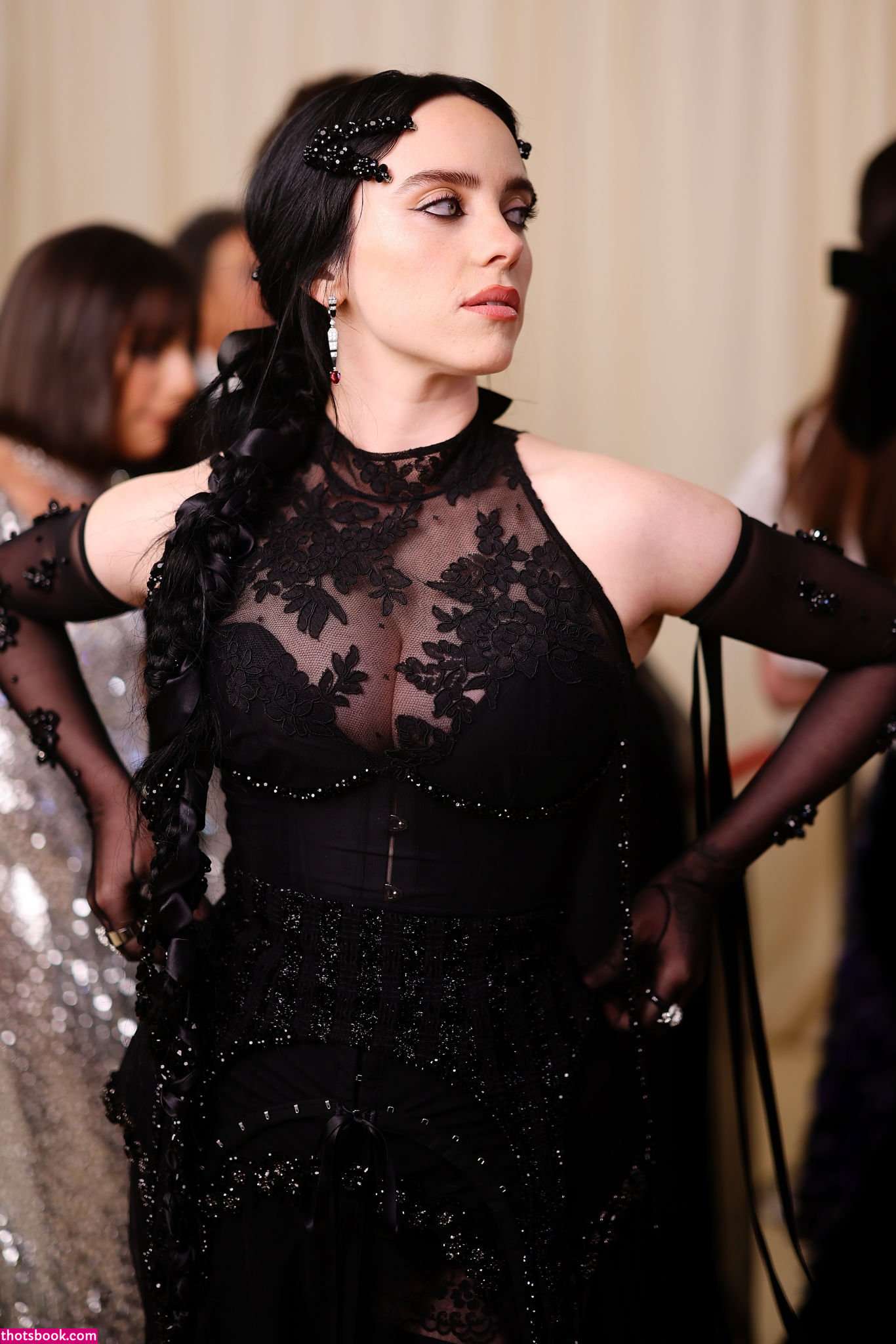 Billie Eilish Photo #24