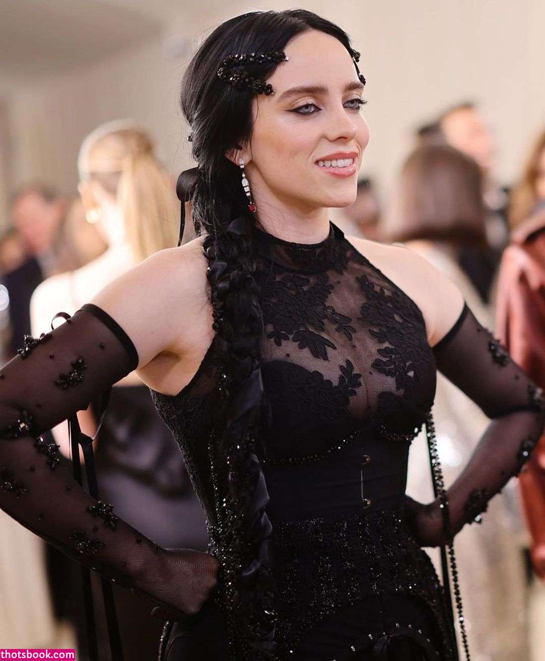 Billie Eilish Photo #32