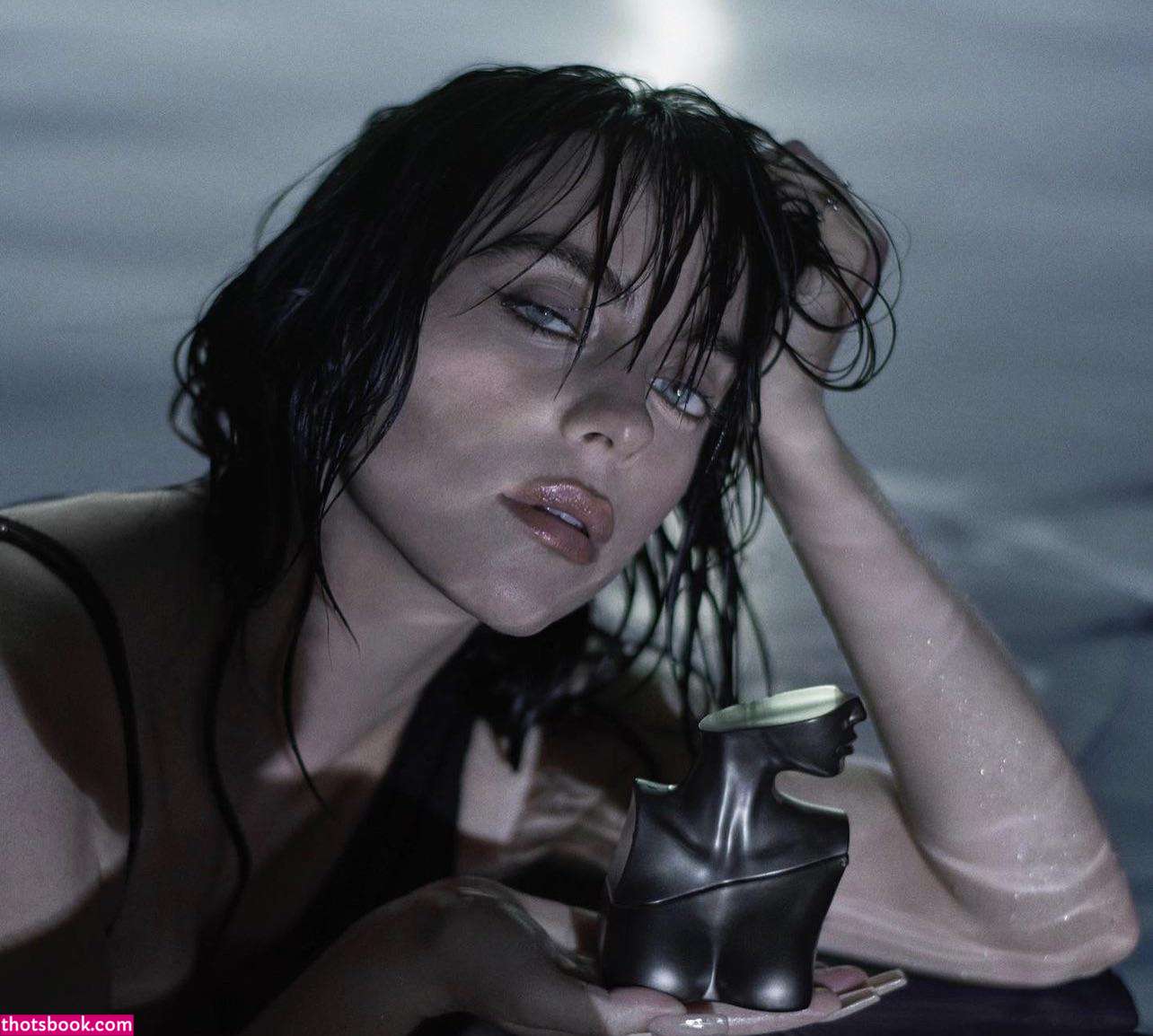 Billie Eilish Photo #46