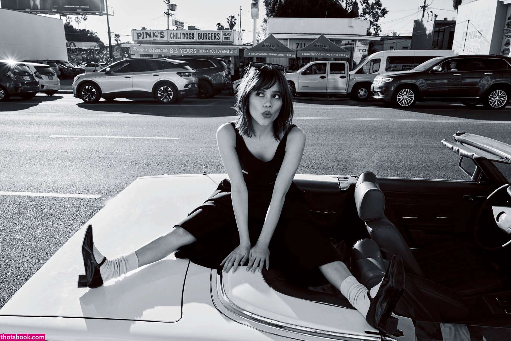 Jenna Ortega Photo #9