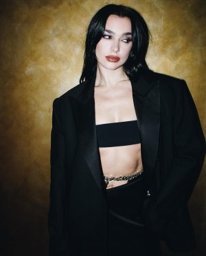 Dua Lipa Photo #28
