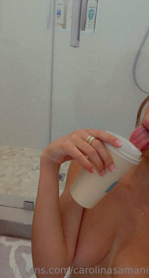 Carolina Samani Photo #101