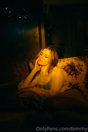 Barbara Dunkelman Photo #5