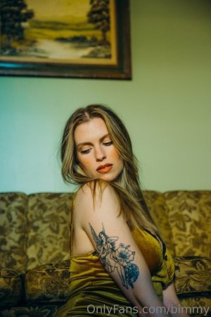 Barbara Dunkelman Photo #65