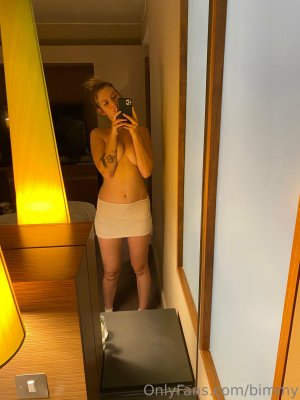 Barbara Dunkelman Photo #147