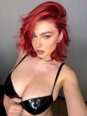 Andreeamaresof Photo #88