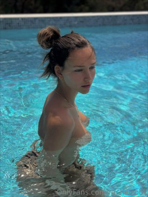 Rachel Cook Photo #244