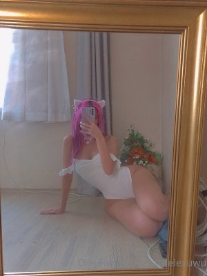 kardelexuwu Photo #20