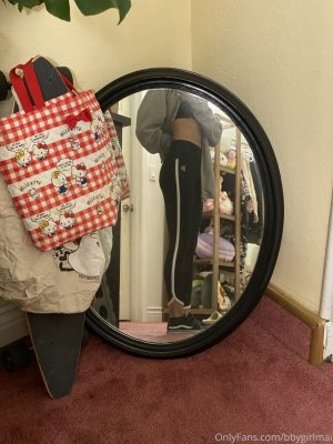 Bbygirlmai Photo #37