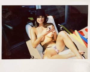 Alyson Eckmann Photo #22