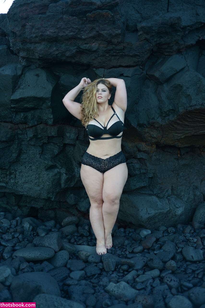 London Andrews Photo #312