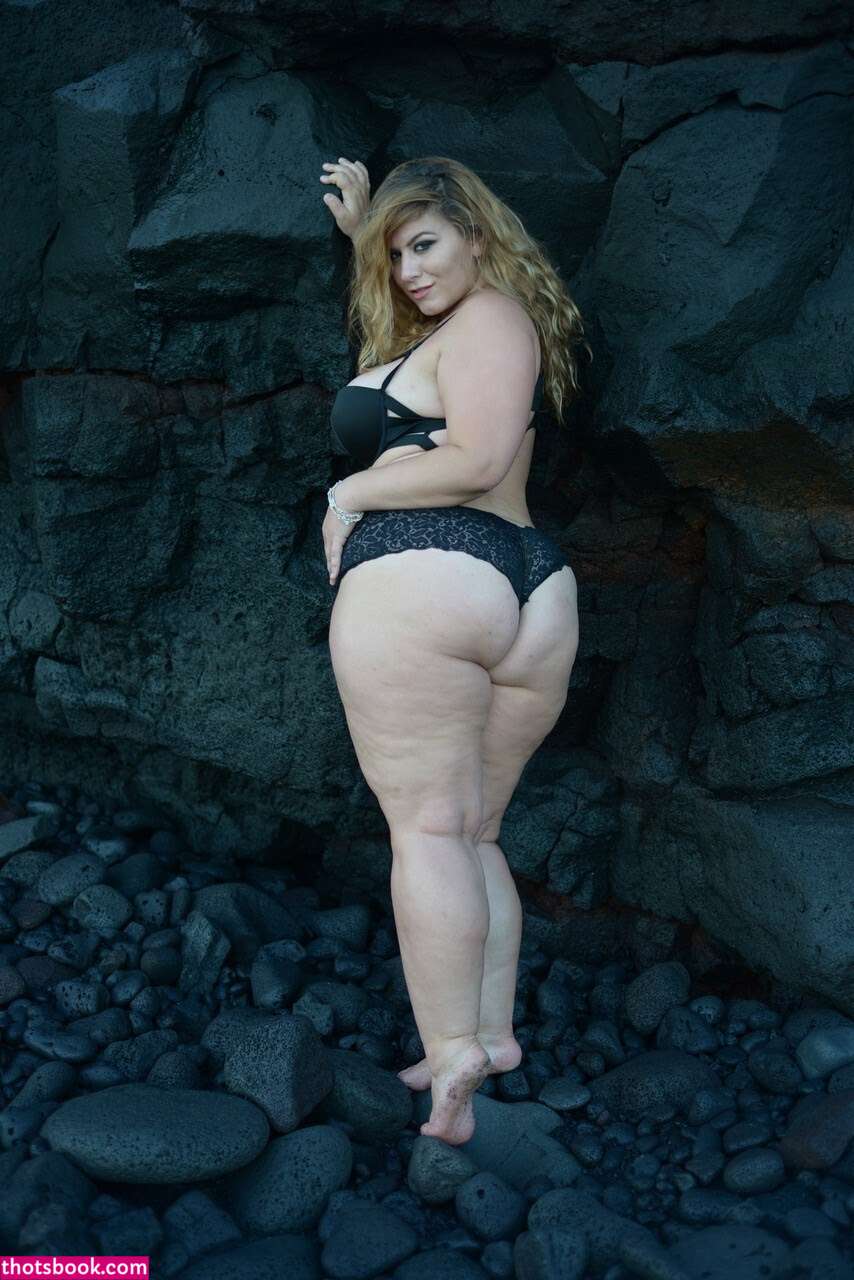 London Andrews Photo #313