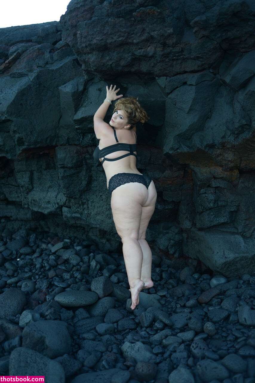 London Andrews Photo #321