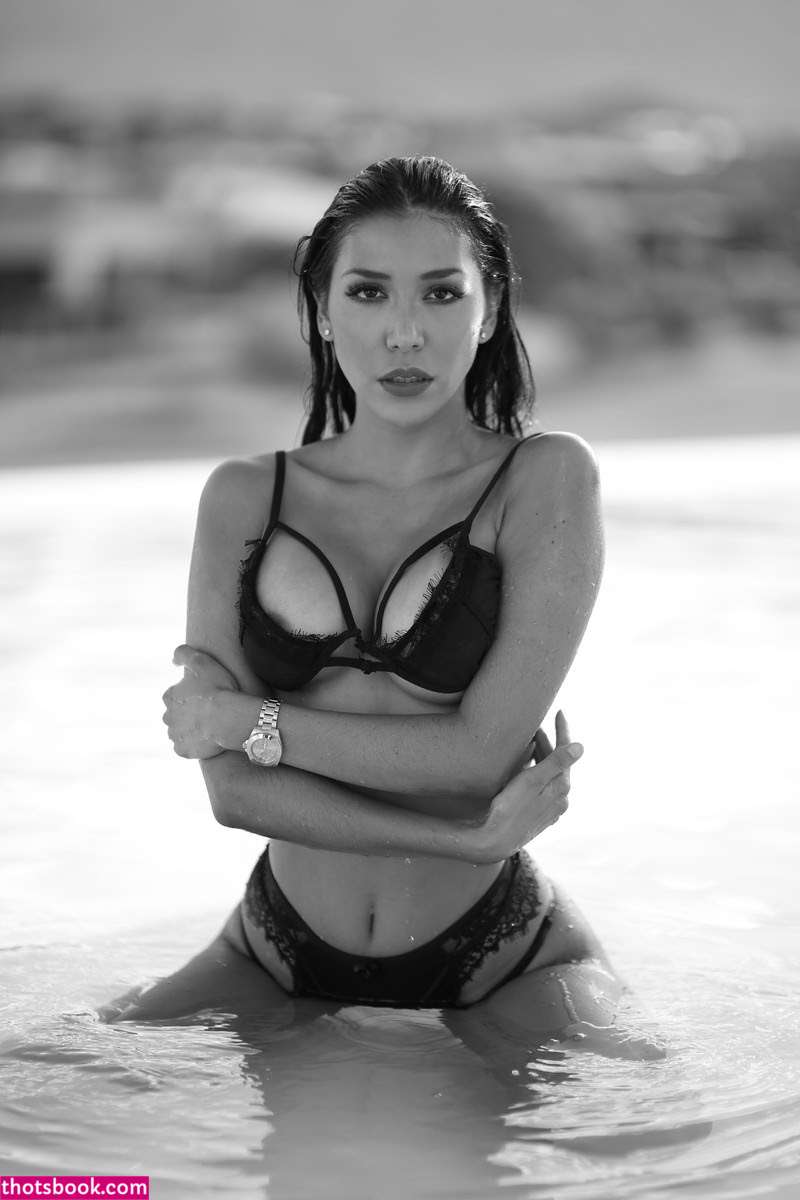 Lizzy Acosta Photo #84