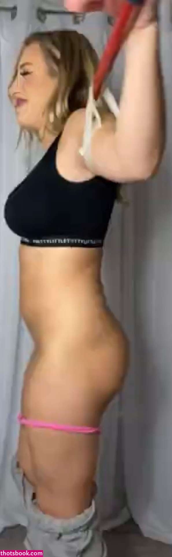 Jessie Sims Photo #15