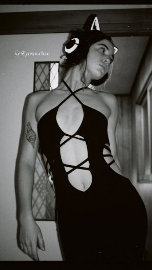 Maryana Ro Photo #40