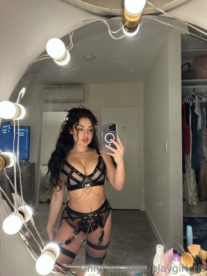 Playgirlcris Photo #13