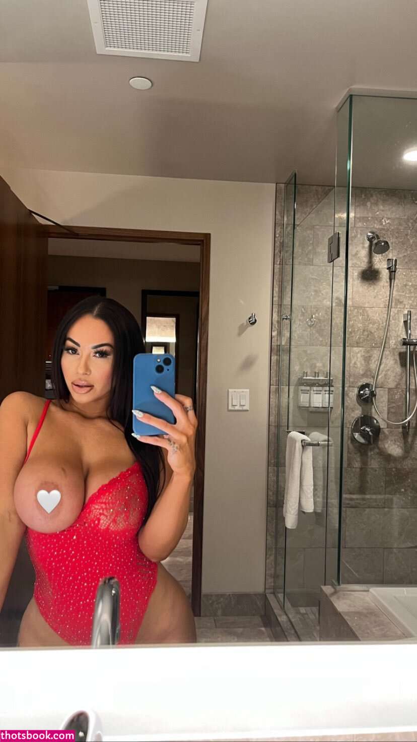 Shantel Tinajero Photo #31