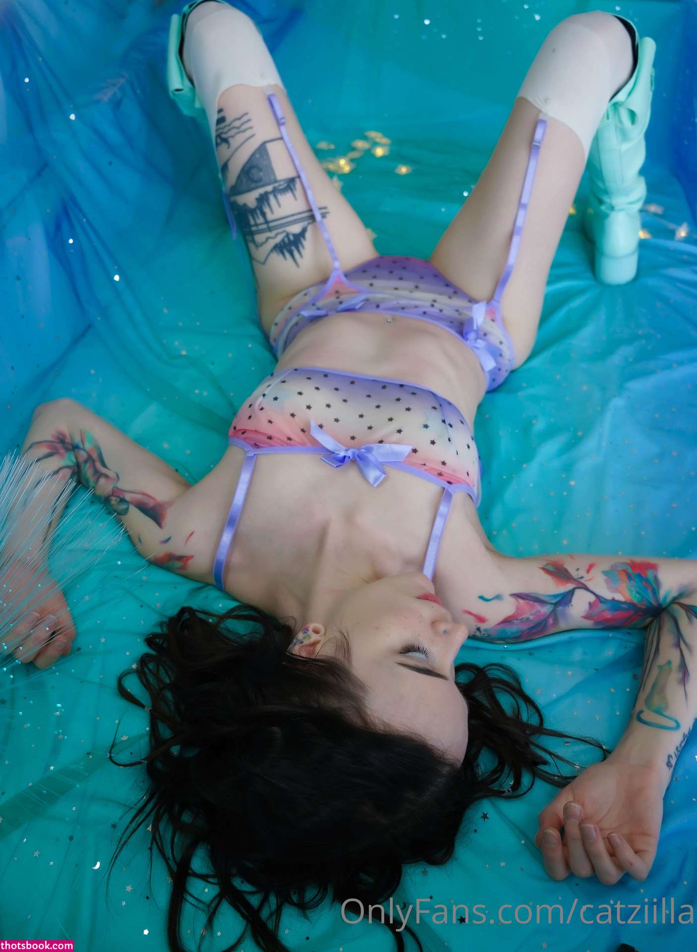 Catziilla Photo #139