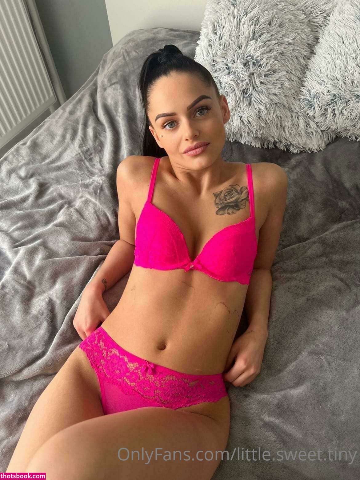 Littlesweettiny Photo #113