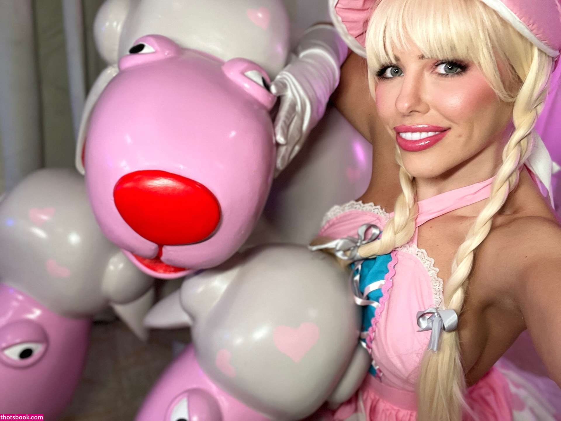 Adriana Chechik Photo #75