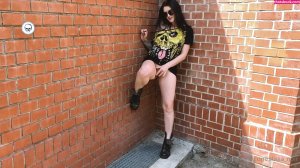 Alissa Noir Post #11