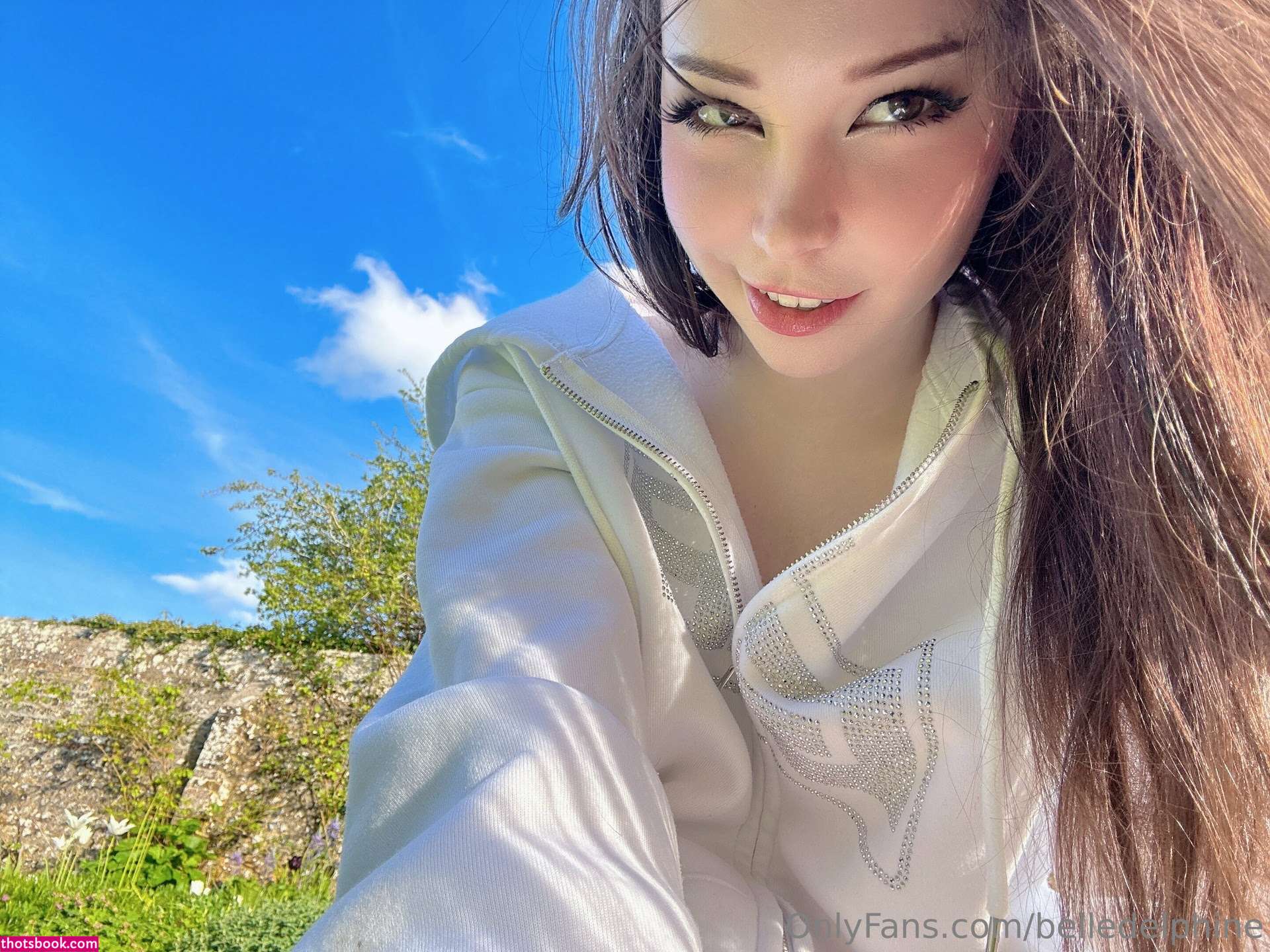 Belle Delphine Photo #5773