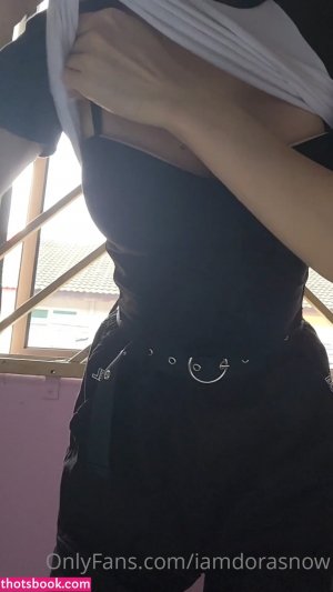 Sally Dorasnow Video #181