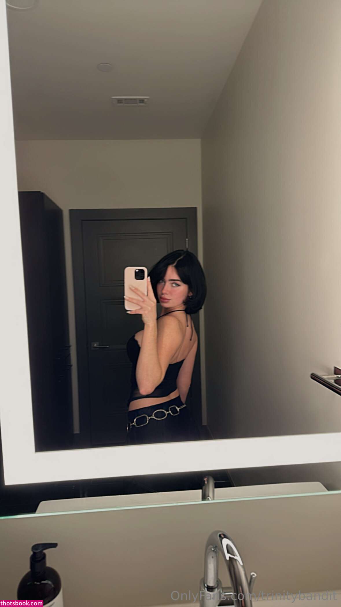 Trinity Bandit Photo #267