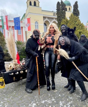 Mandity Izabella Photo #64