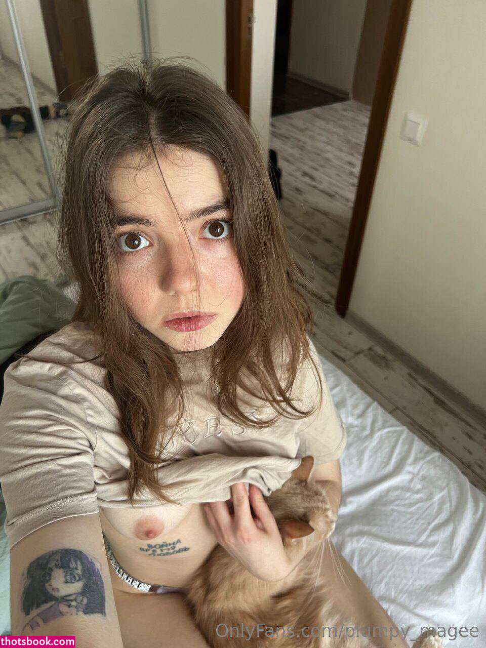 Plumpy Mage Photo #43