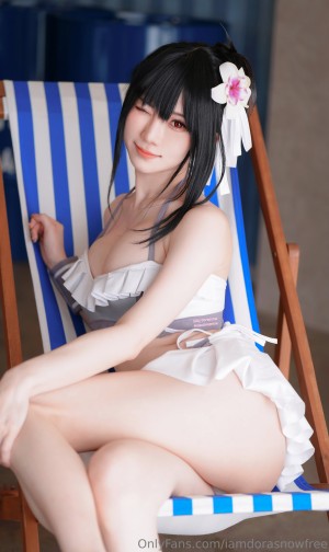 Sally Dorasnow Photo #260