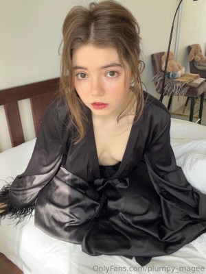 Plumpy Mage Photo #121