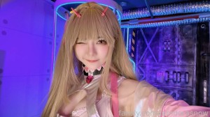 Sally Dorasnow Photo #281