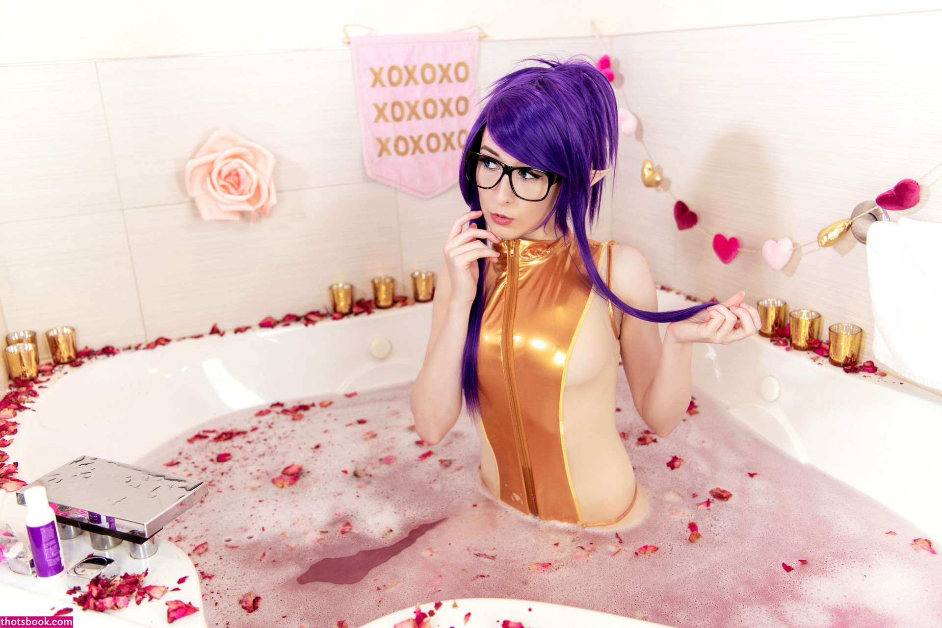 Eroticneko Photo #104