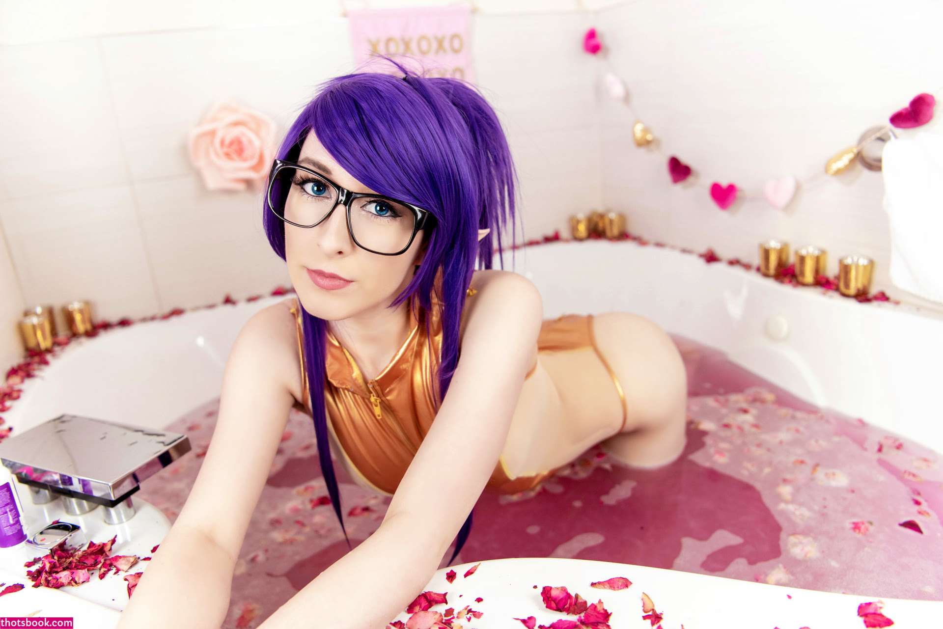 Eroticneko Photo #114