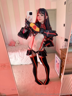 Belle Delphine Photo #7392