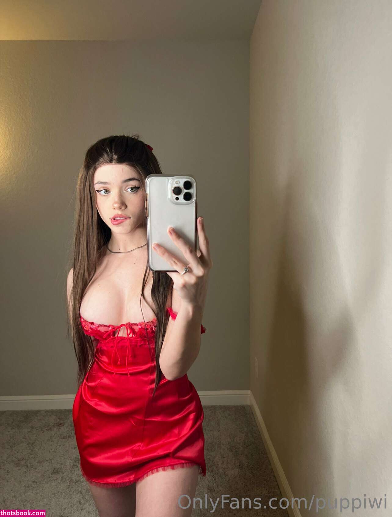 Grinchie Puppiwii Photo #181