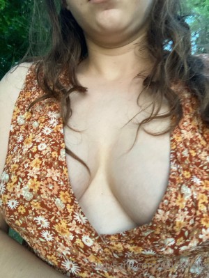 Ellie Eilish Photo #5